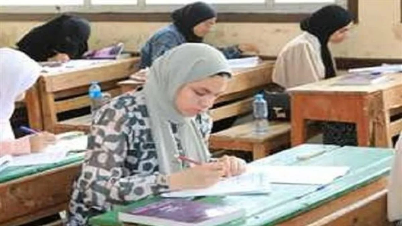 توزيع المواد.. جدول امتحانات الثانوية العامة 2026 للأدبي والمواد غير المضافة للمجموع